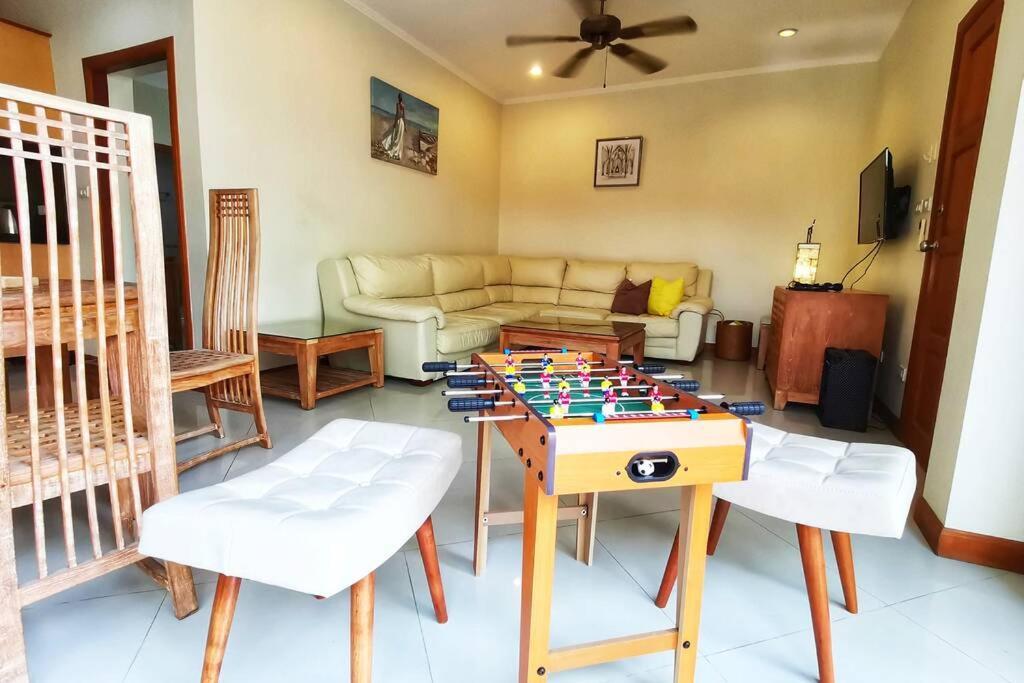 Anb Poolvilla 3Br Walk Private Beach In Pratamnak Pattaya Εξωτερικό φωτογραφία
